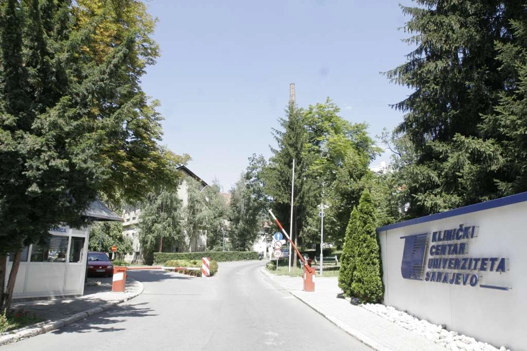 KCUS - Sedam pacijenata sa kliničkom slikom koja upućuje na moguću infekciju leptospirozom